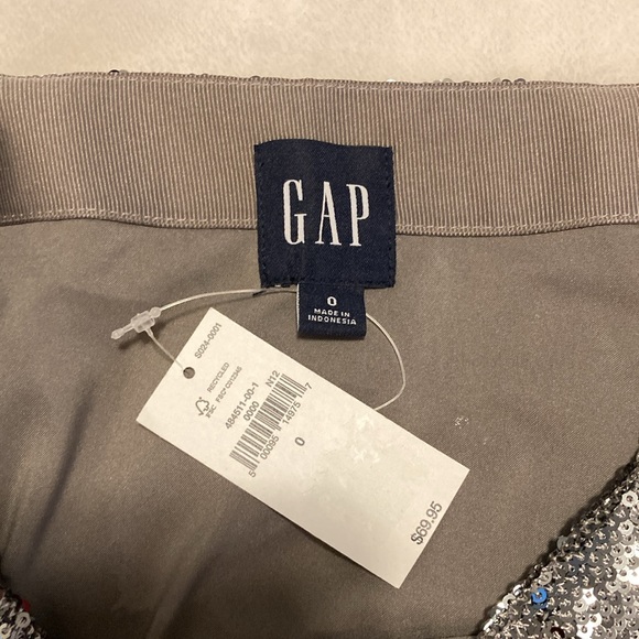 Silver/Gray Sequin Mini Skirt sz 0 💎💎💎 Perfect for Christmas and New Year - Picture 2 of 6